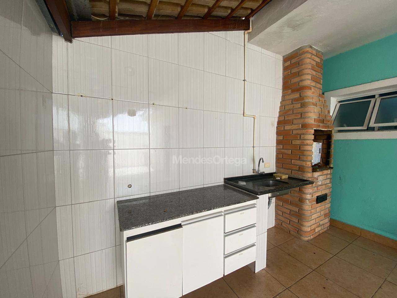 Casa de Condomínio para alugar com 3 quartos, 150m² - Foto 37