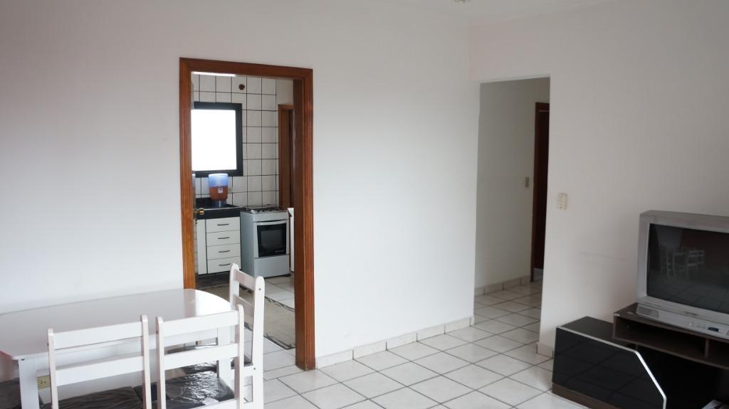 Apartamento à venda com 2 quartos, 87m² - Foto 7