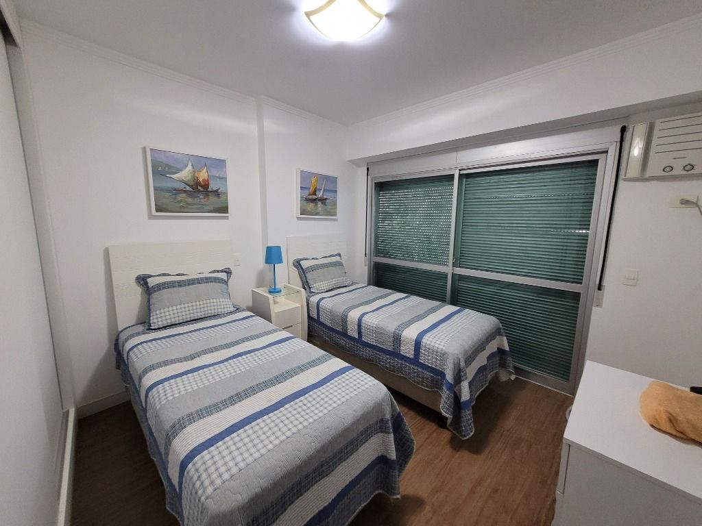 Apartamento à venda com 3 quartos, 168m² - Foto 12