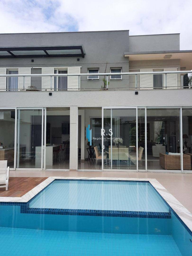 Casa à venda com 4 quartos, 385m² - Foto 1