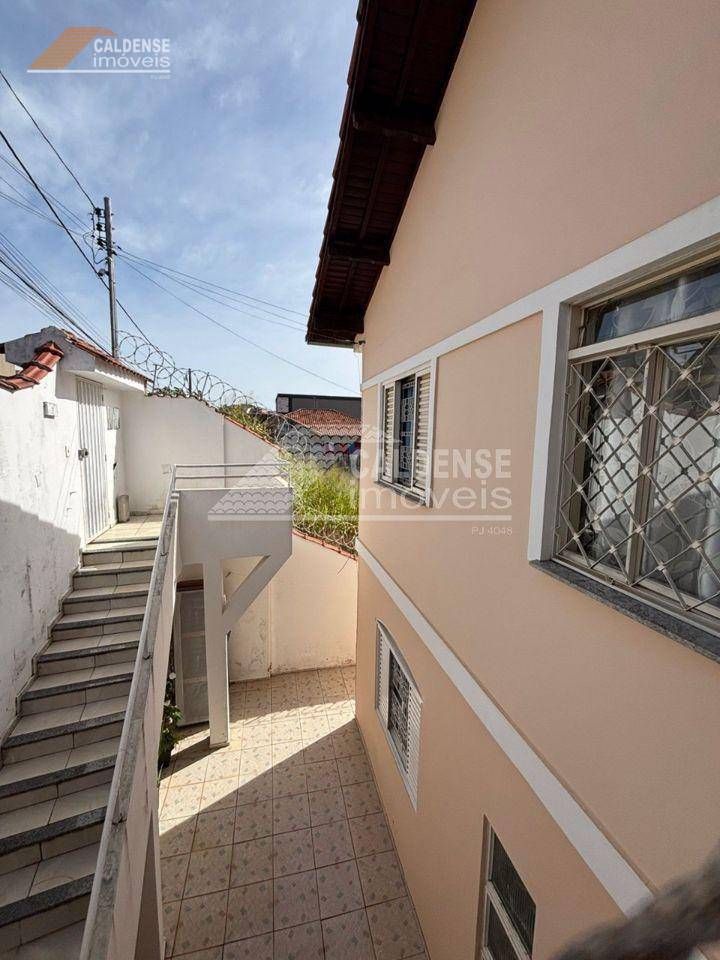 Casa, 4 quartos, 190 m² - Foto 3