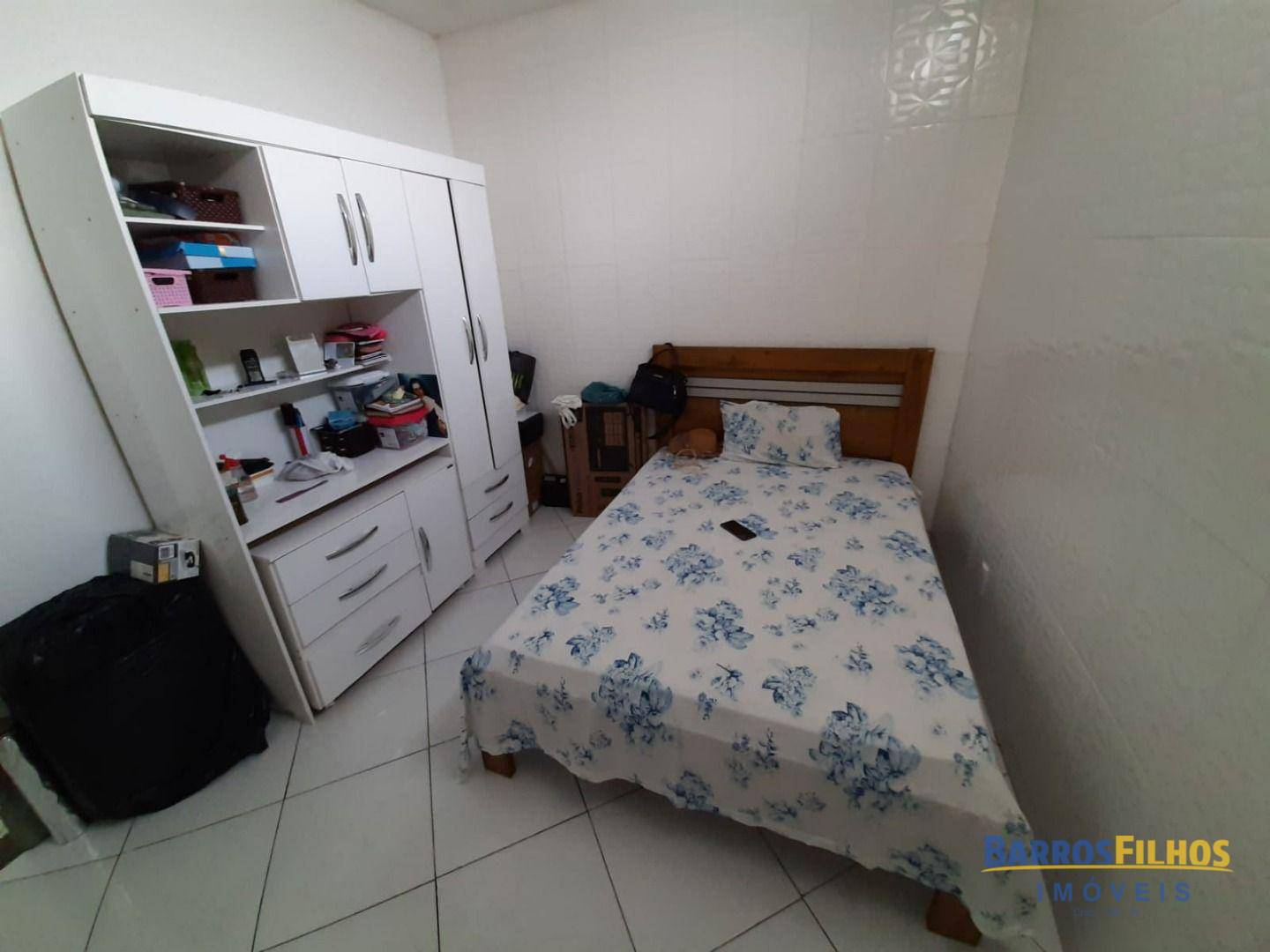 Casa à venda com 3 quartos, 170m² - Foto 4