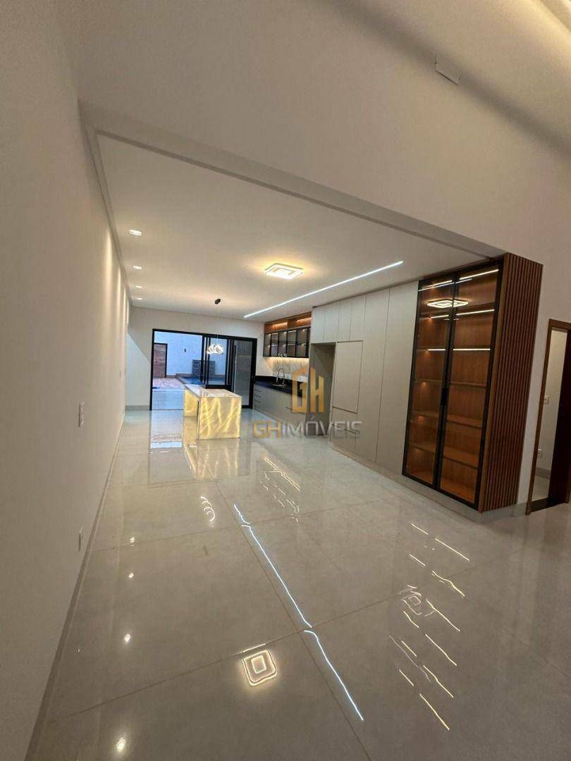 Casa, 4 quartos, 223 m² - Foto 4