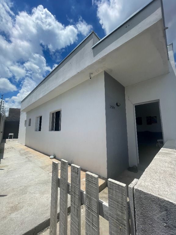 Casa à venda e aluguel com 2 quartos, 70m² - Foto 26