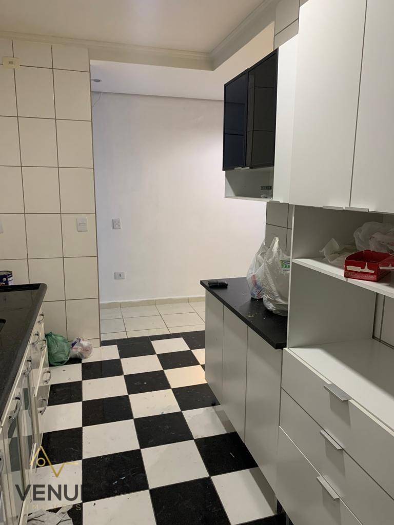 Apartamento à venda com 2 quartos, 50m² - Foto 13