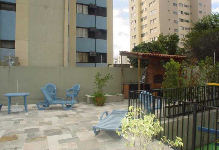 Apartamento à venda com 4 quartos, 138m² - Foto 2