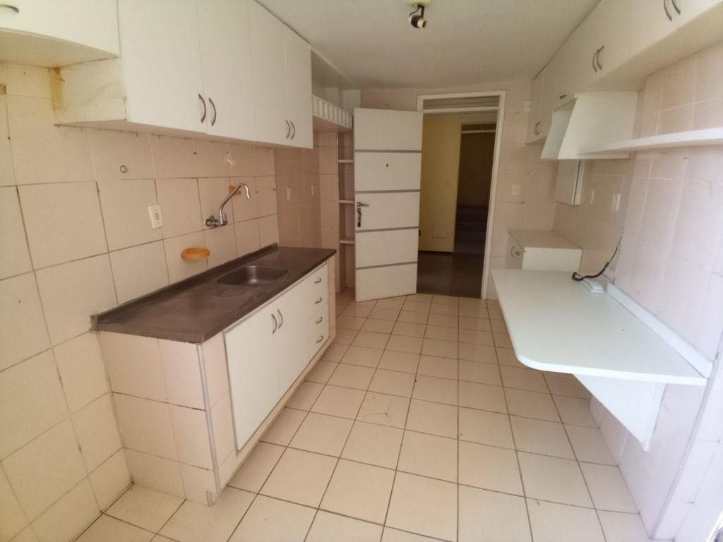 Apartamento à venda com 4 quartos, 134m² - Foto 26