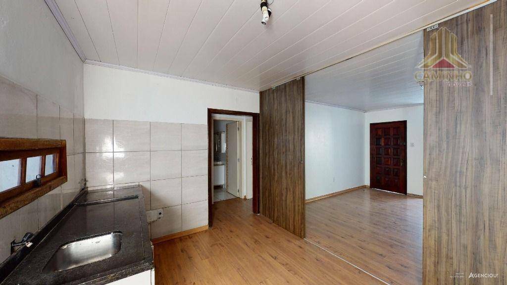 Casa à venda com 2 quartos, 140m² - Foto 7