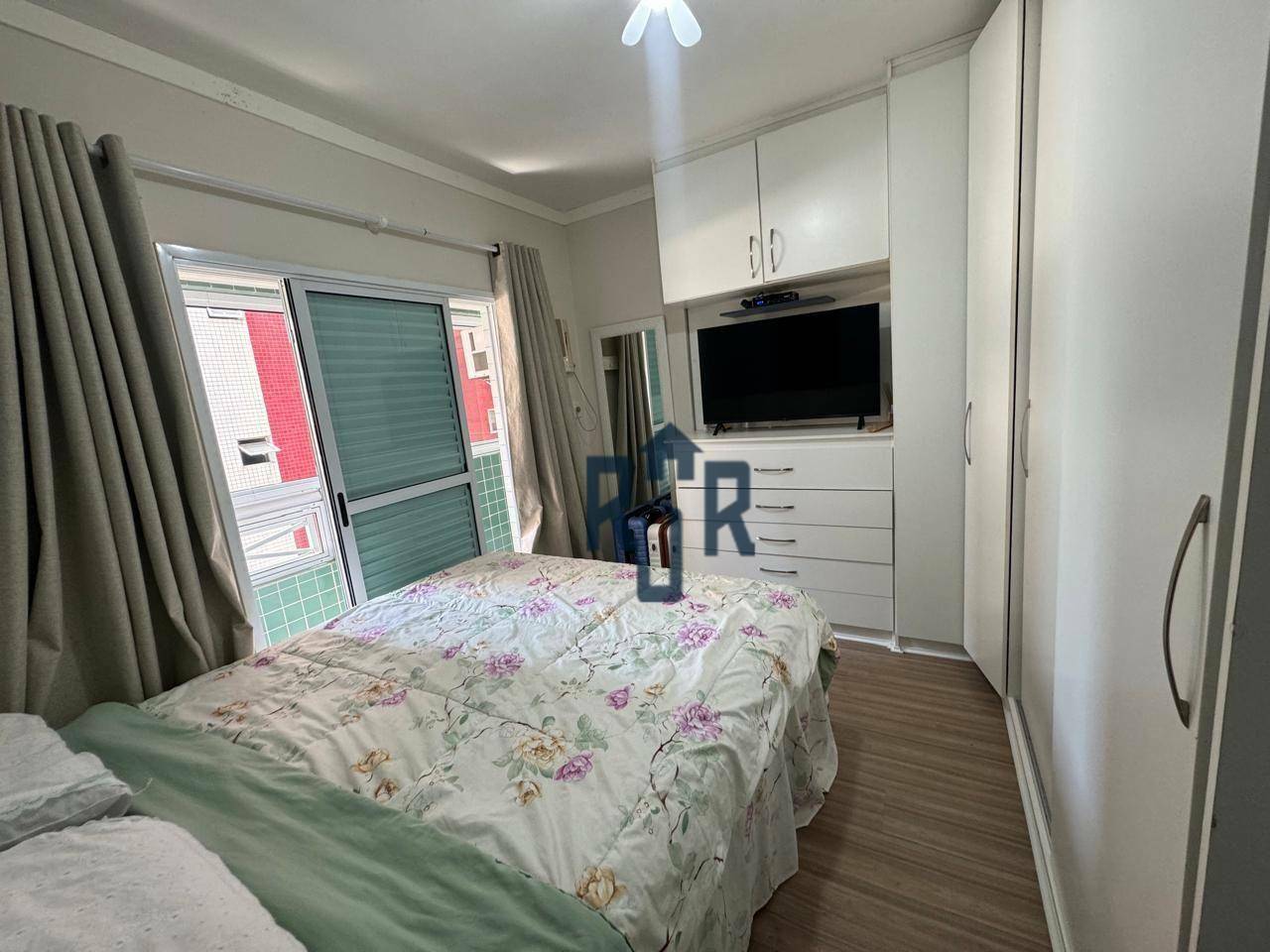 Apartamento à venda com 2 quartos, 96m² - Foto 9