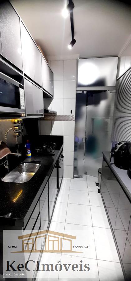 Apartamento à venda com 2 quartos, 44m² - Foto 7