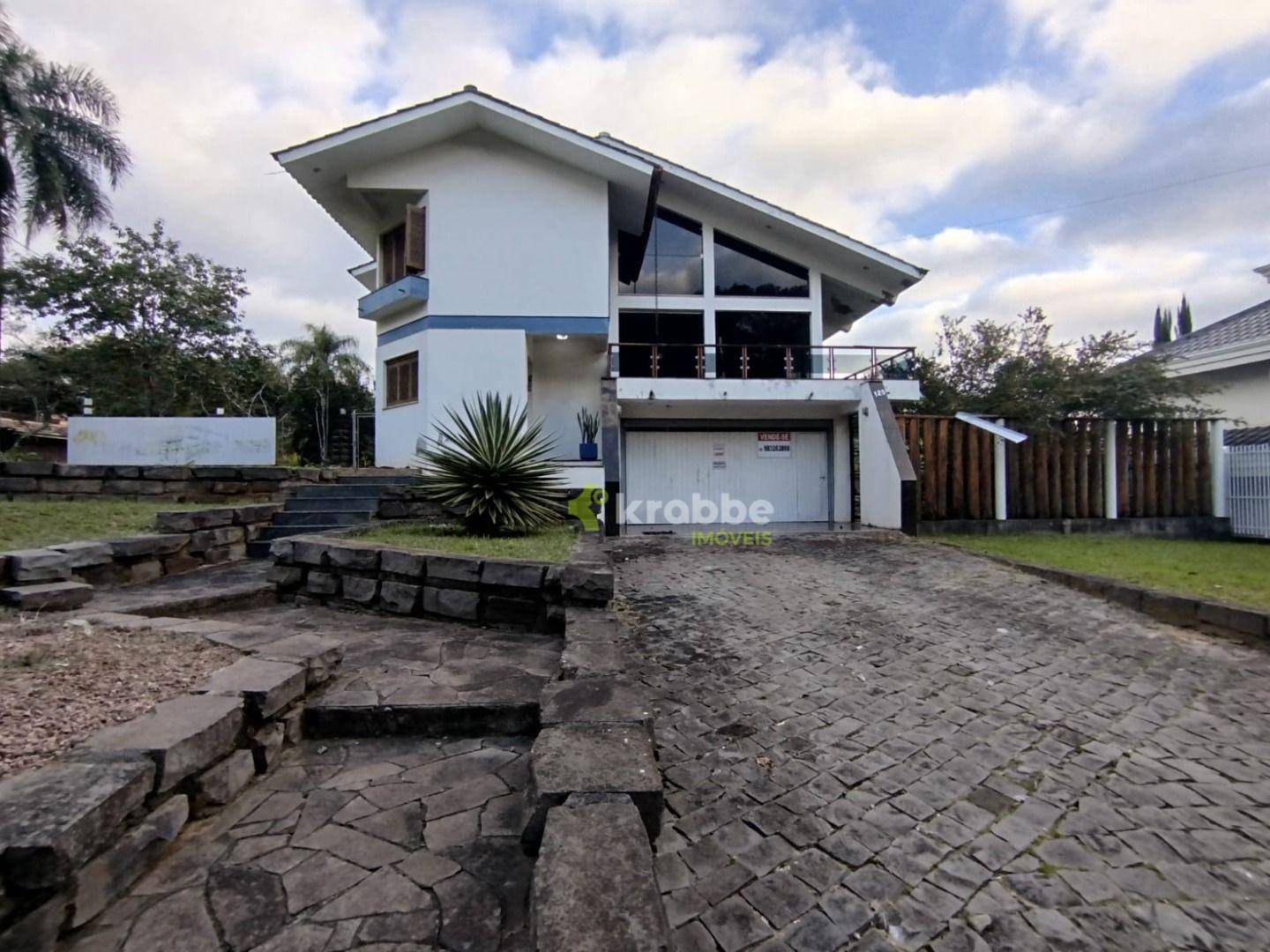 Casa, 3 quartos, 277 m² - Foto 1