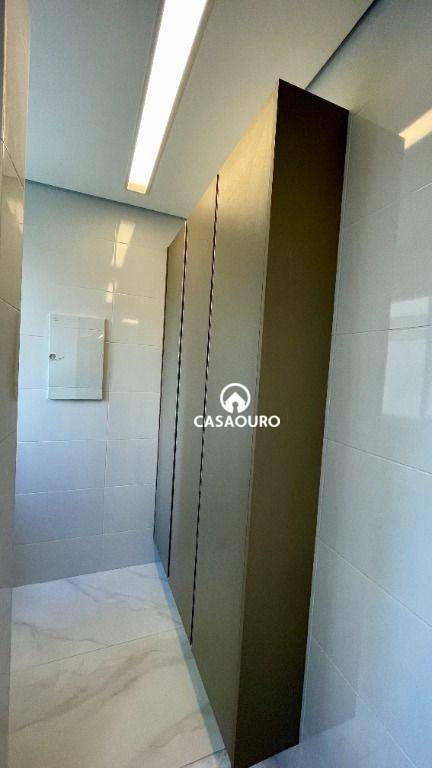 Apartamento para alugar com 2 quartos, 70m² - Foto 13
