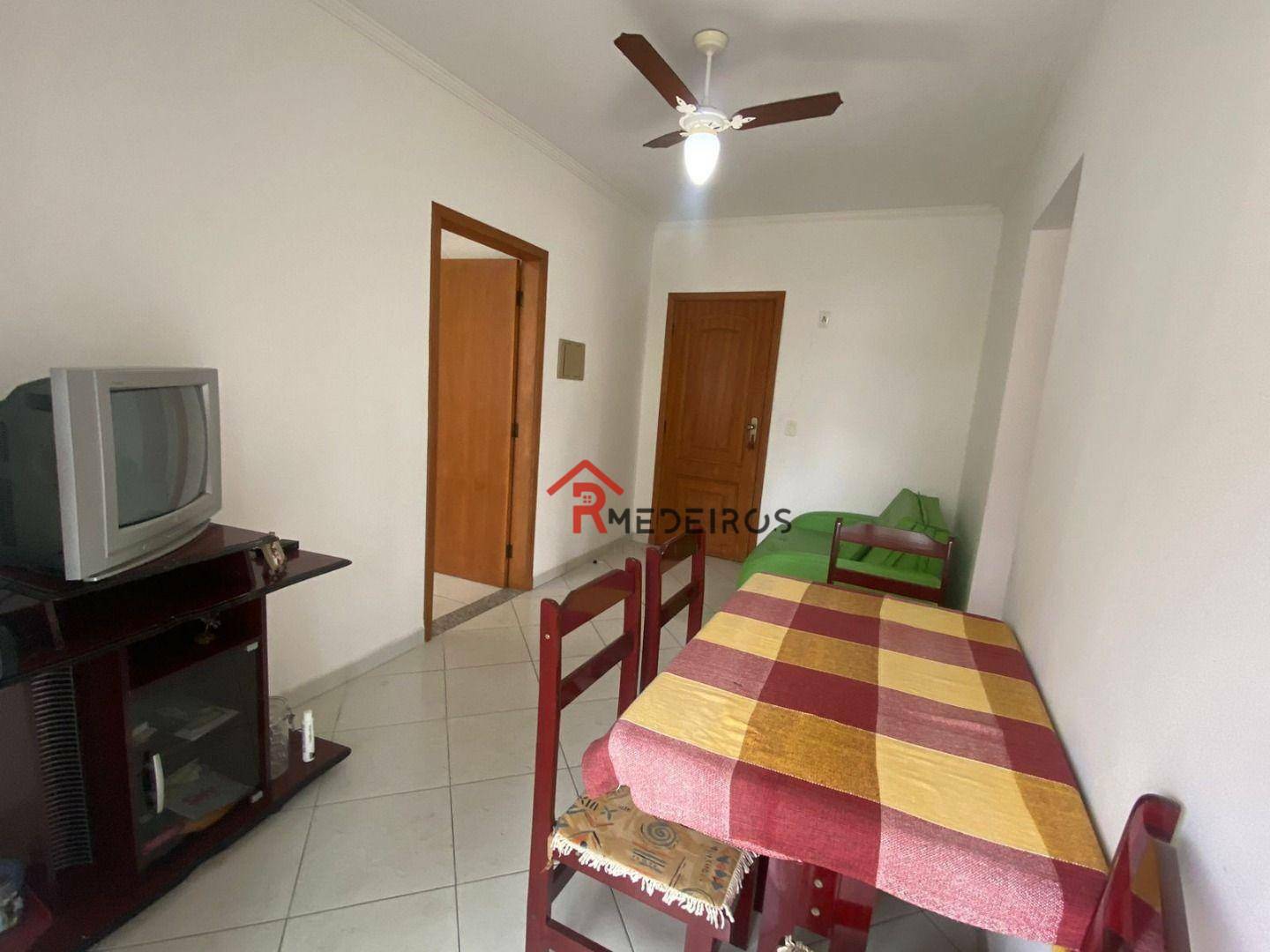 Apartamento à venda com 1 quarto, 45m² - Foto 3