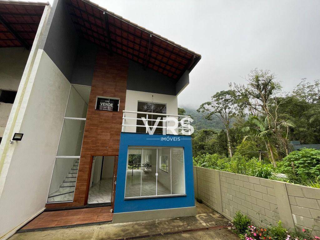 Casa à venda com 5 quartos, 216m² - Foto 24