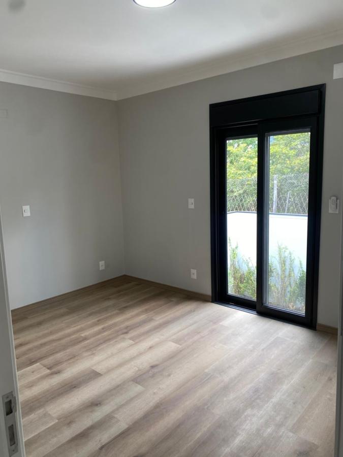 Casa à venda com 4 quartos, 306m² - Foto 7