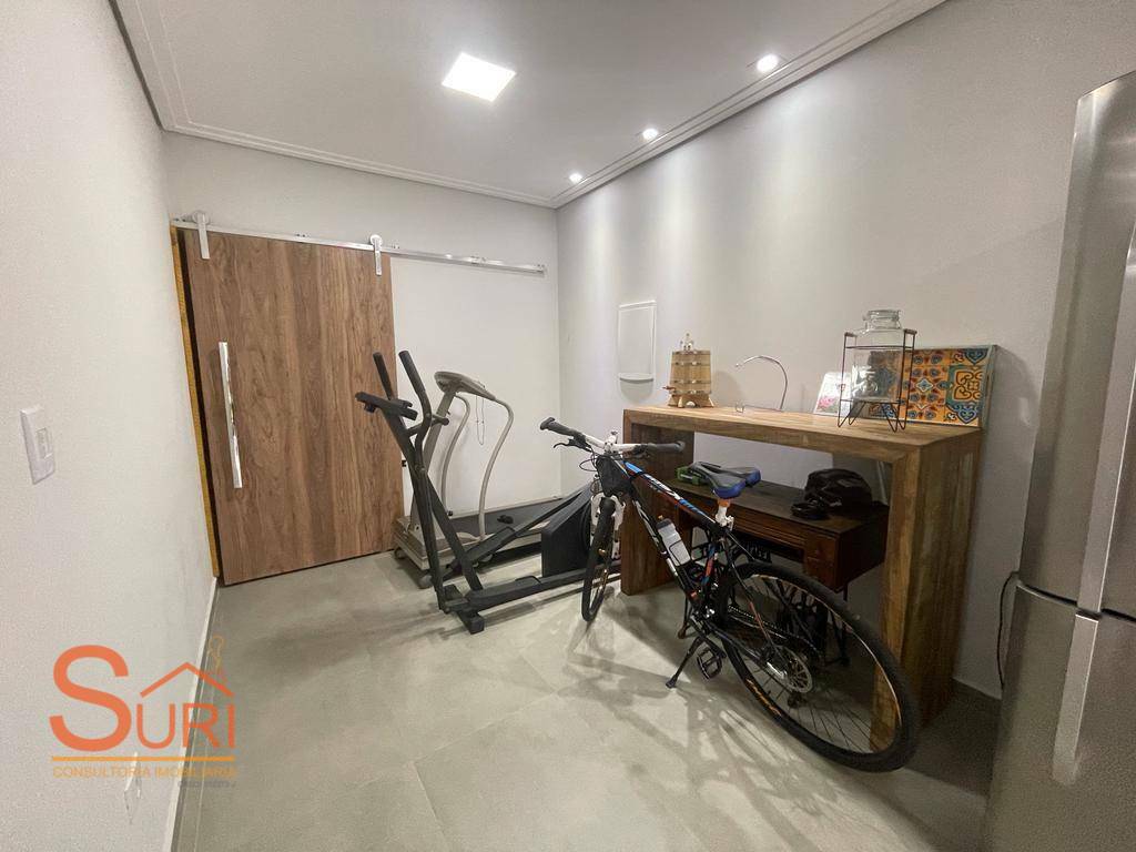 Casa à venda com 3 quartos, 250m² - Foto 27