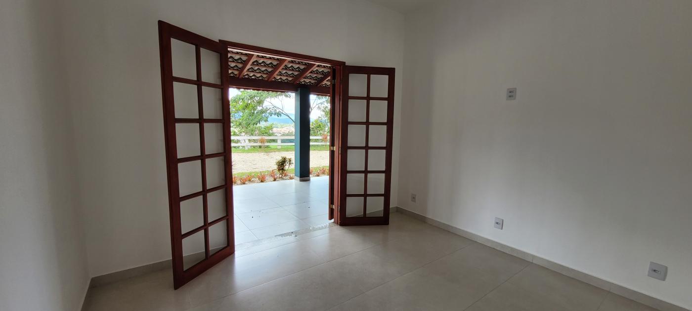 Fazenda à venda com 3 quartos, 10124m² - Foto 17