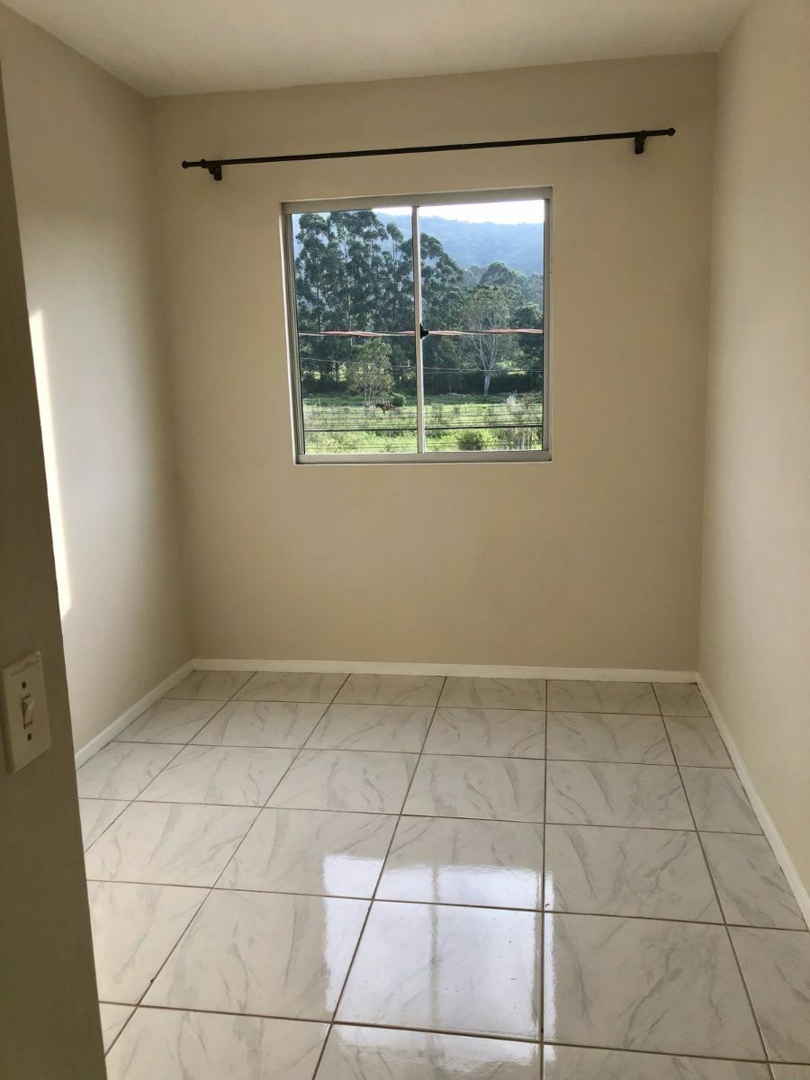 Apartamento à venda com 2 quartos, 48m² - Foto 2