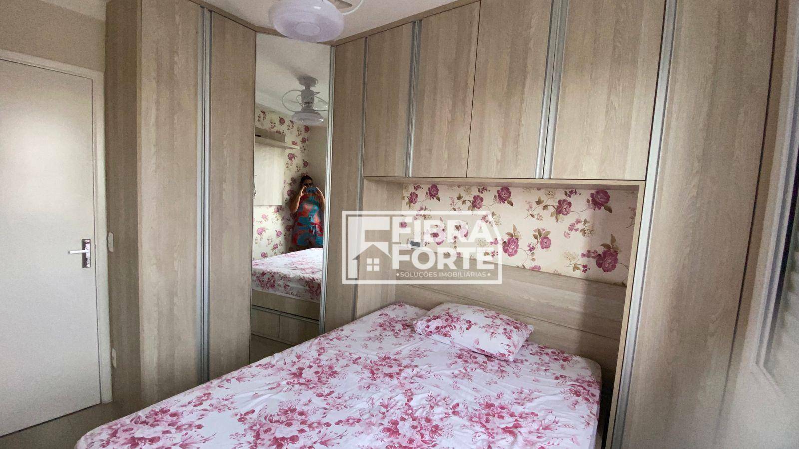 Apartamento à venda com 2 quartos, 51m² - Foto 5