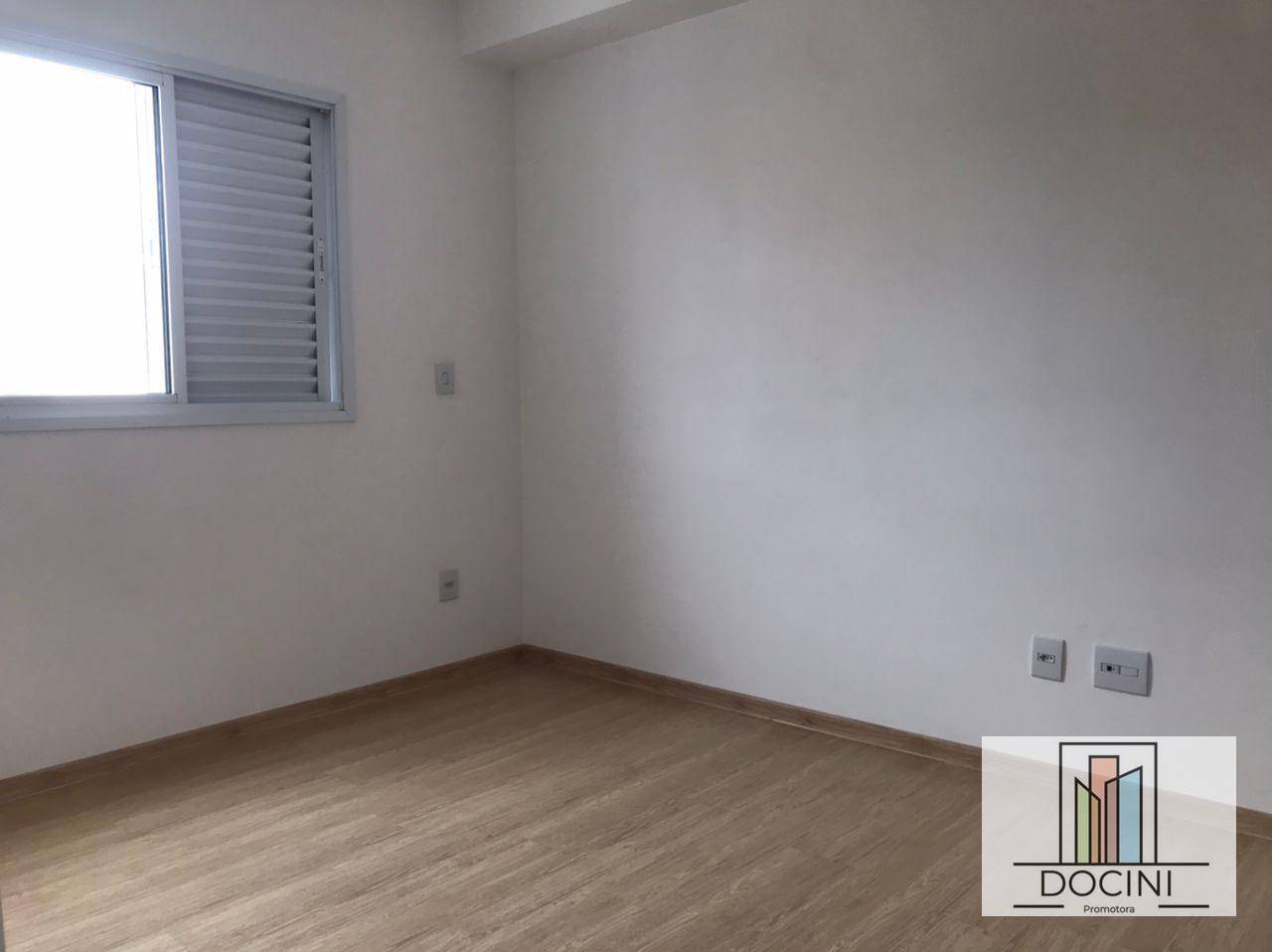 Apartamento à venda com 2 quartos, 66m² - Foto 6