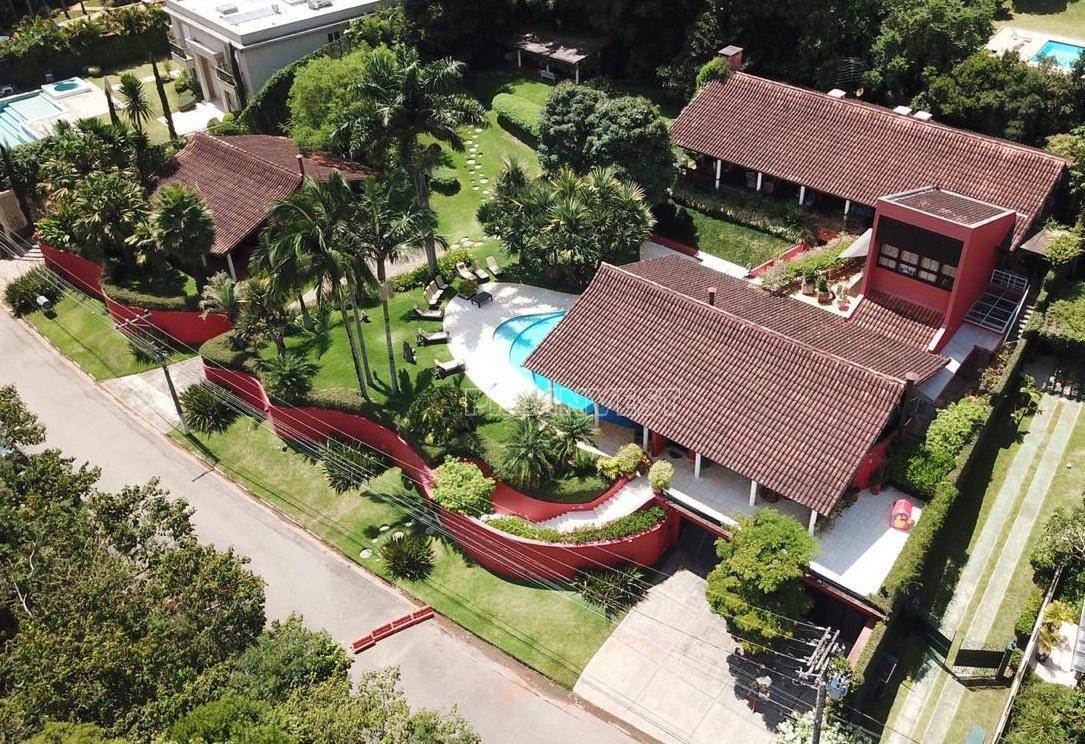 Casa de Condomínio à venda com 5 quartos, 961m² - Foto 3