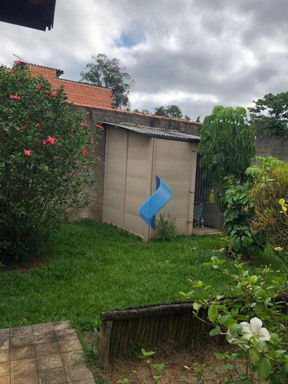 Casa à venda com 3 quartos, 225m² - Foto 22