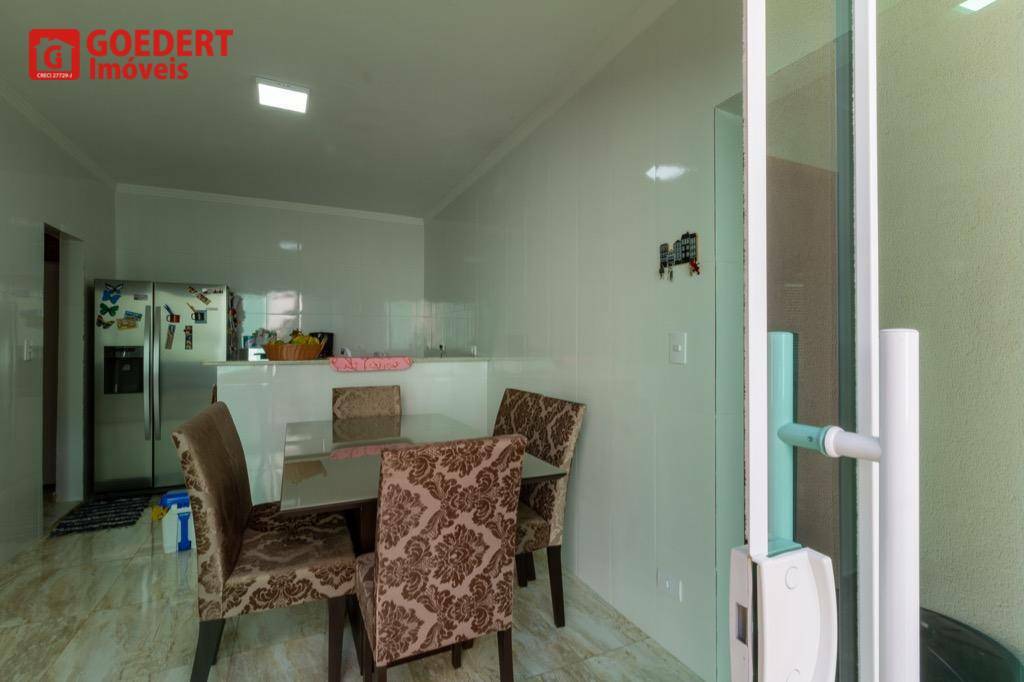 Casa à venda com 3 quartos, 150m² - Foto 23