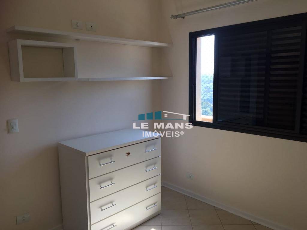 Apartamento à venda com 3 quartos, 140m² - Foto 21