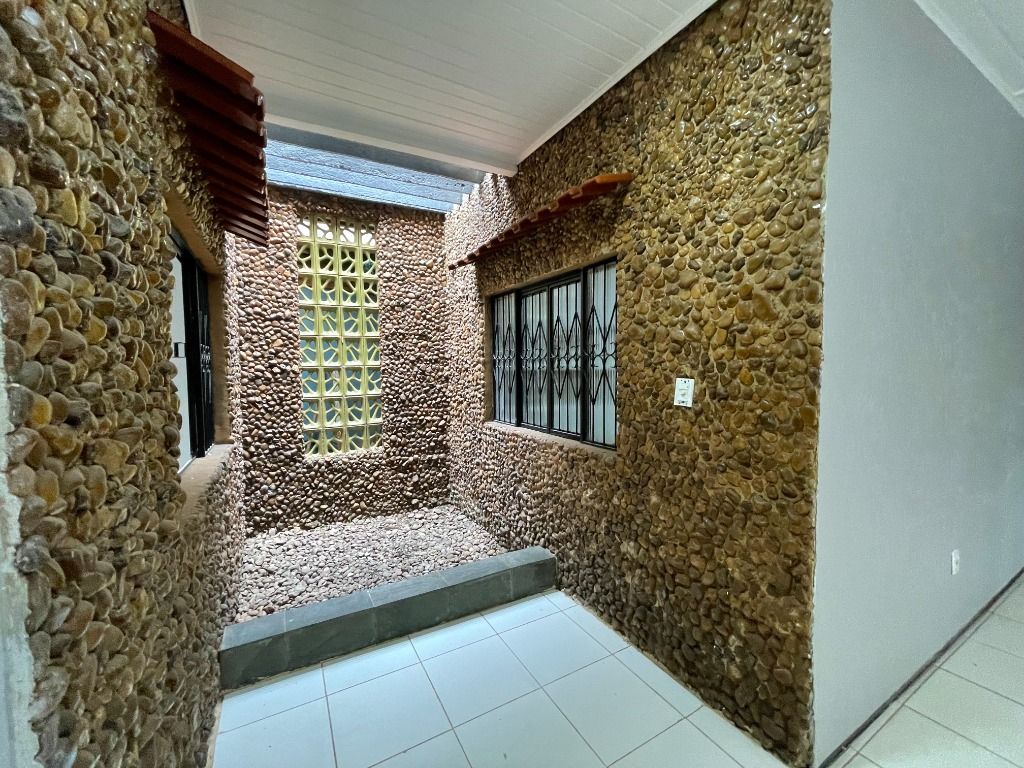 Casa à venda com 4 quartos, 400m² - Foto 20