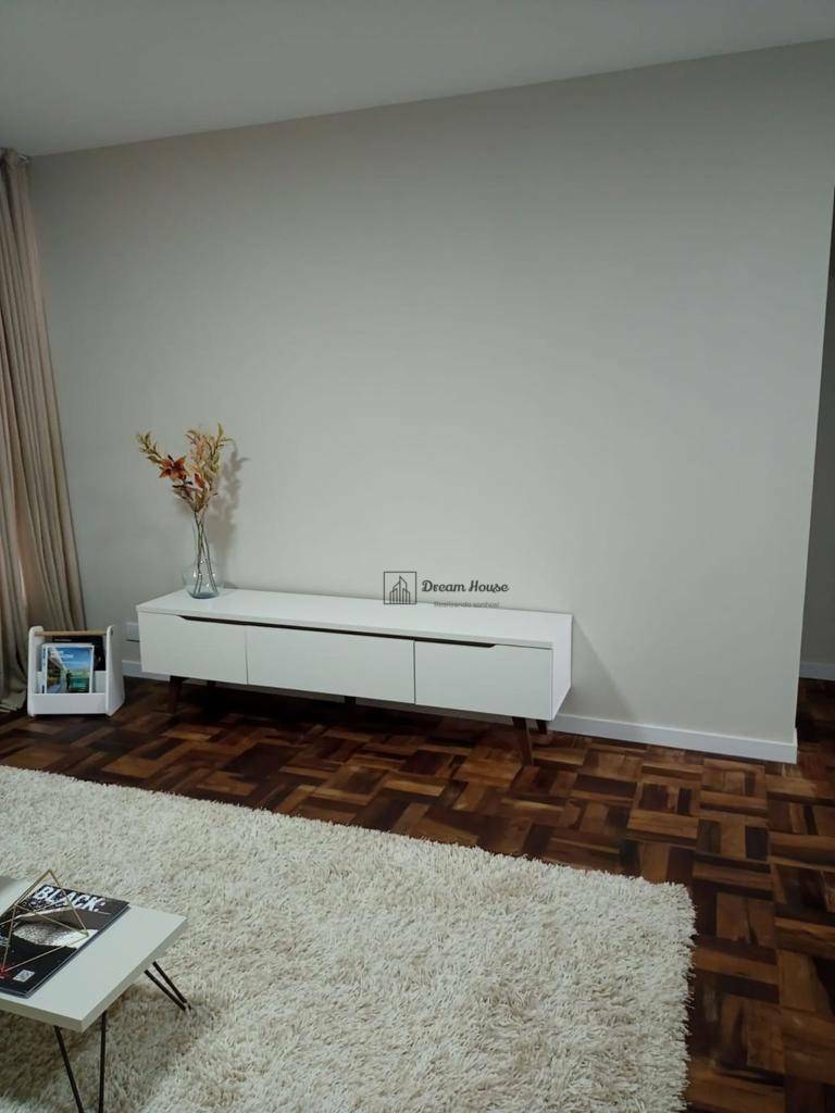 Apartamento para alugar com 2 quartos, 81m² - Foto 5