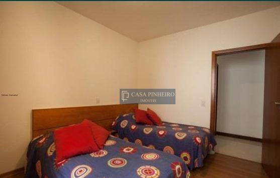 Casa à venda com 4 quartos, 550m² - Foto 26