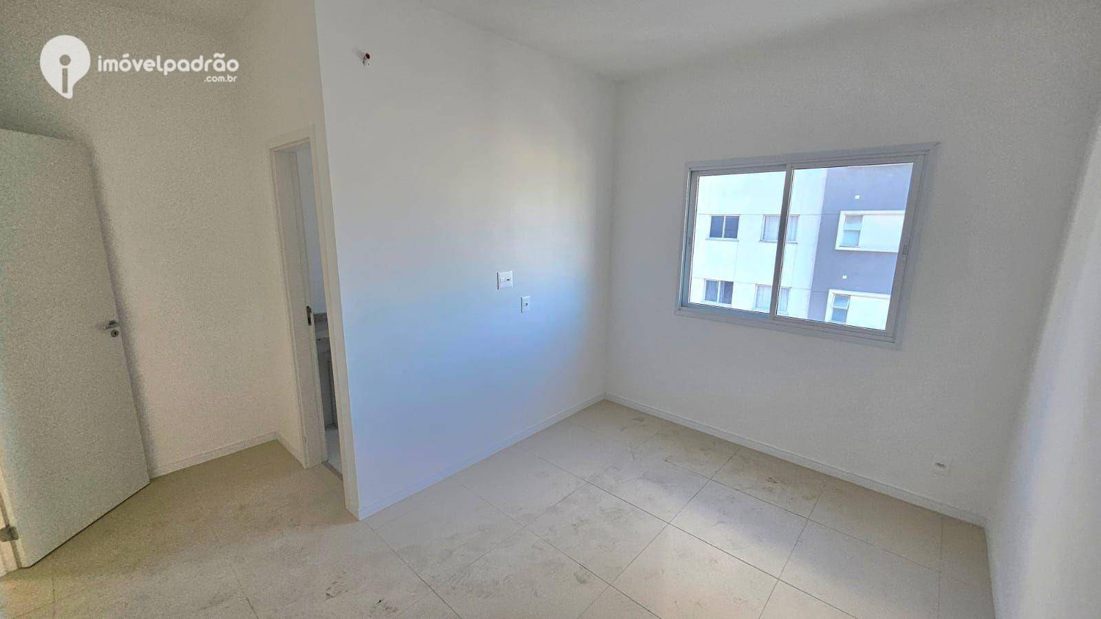 Apartamento à venda com 4 quartos, 200m² - Foto 28