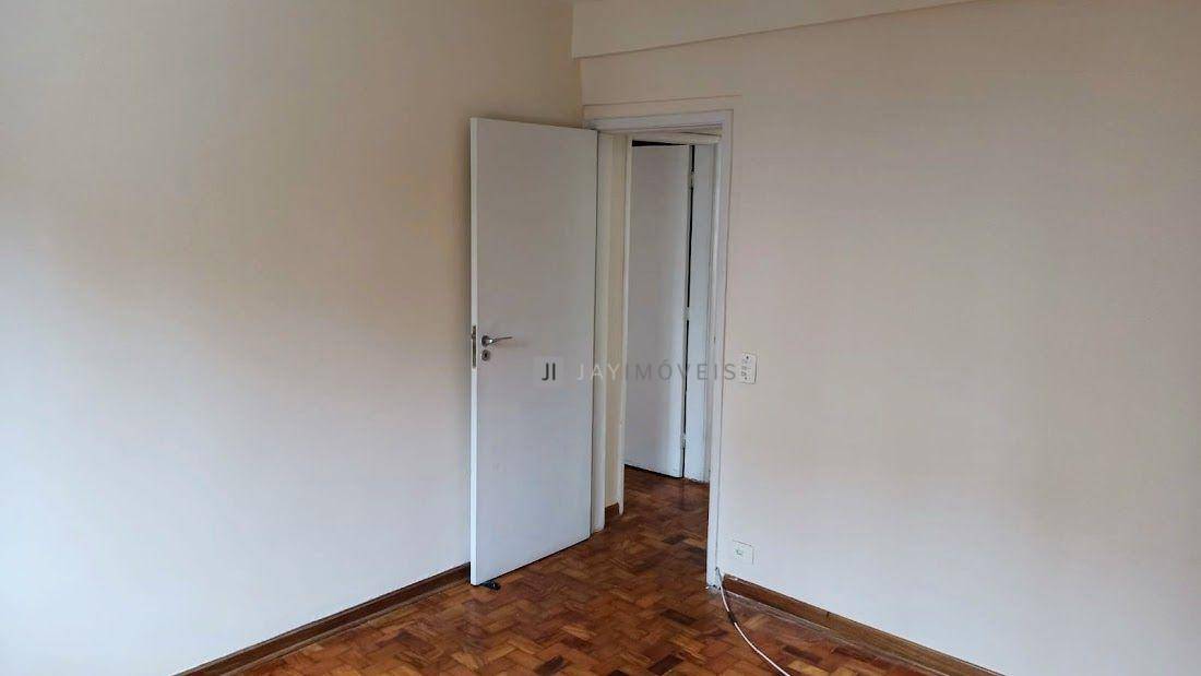 Apartamento à venda com 2 quartos, 82m² - Foto 5