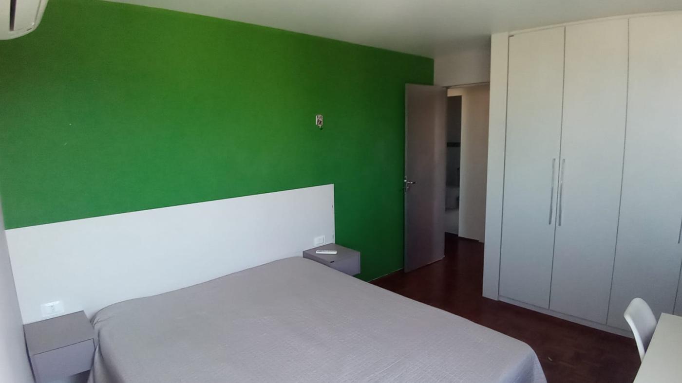 Apartamento à venda com 3 quartos, 130m² - Foto 9