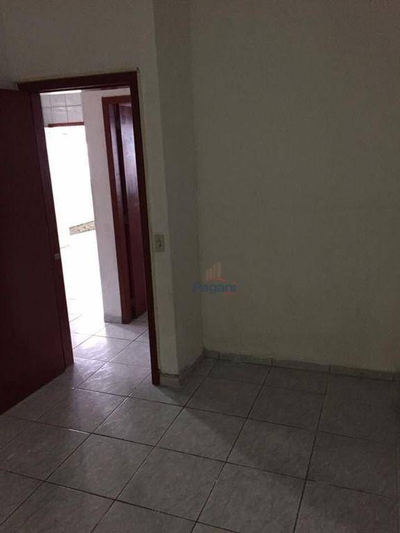 Apartamento à venda com 2 quartos, 60m² - Foto 9