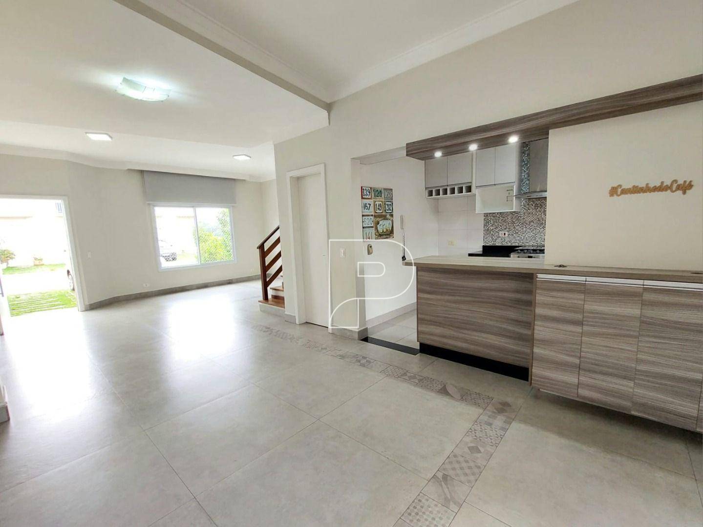 Casa de Condomínio para alugar com 3 quartos, 113m² - Foto 2