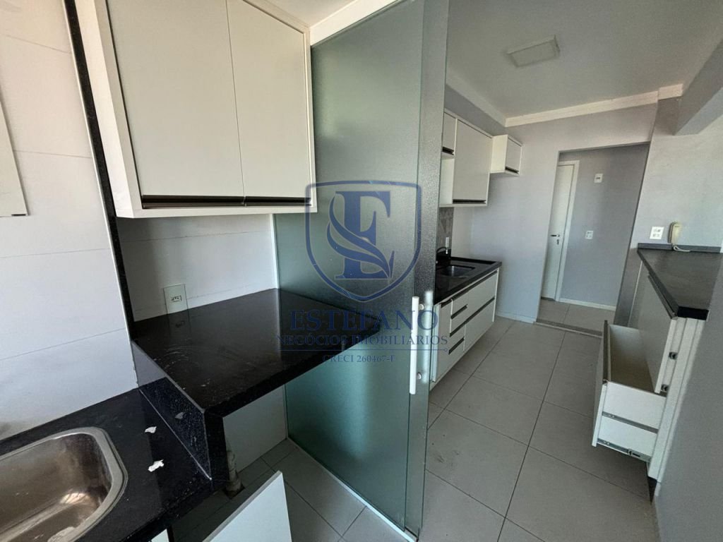 Apartamento para alugar com 3 quartos, 112m² - Foto 3