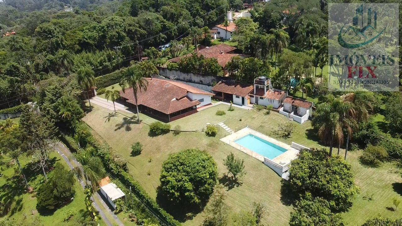 Fazenda à venda com 6 quartos, 476m² - Foto 1