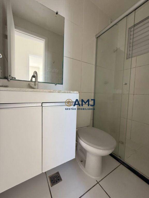 Apartamento para alugar com 2 quartos, 100m² - Foto 10