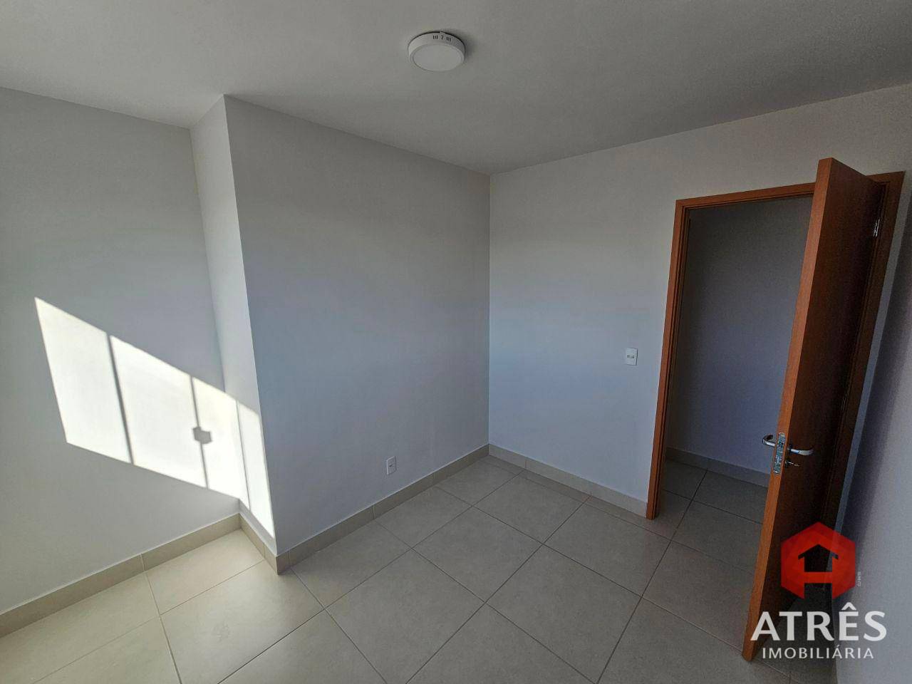 Apartamento para alugar com 2 quartos, 55m² - Foto 10