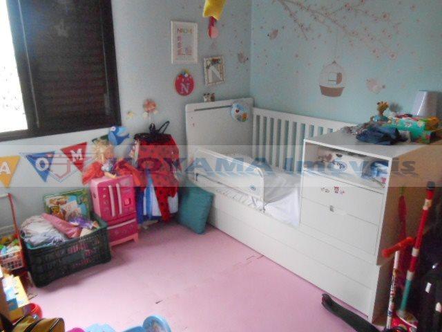 Apartamento à venda com 3 quartos, 76m² - Foto 13