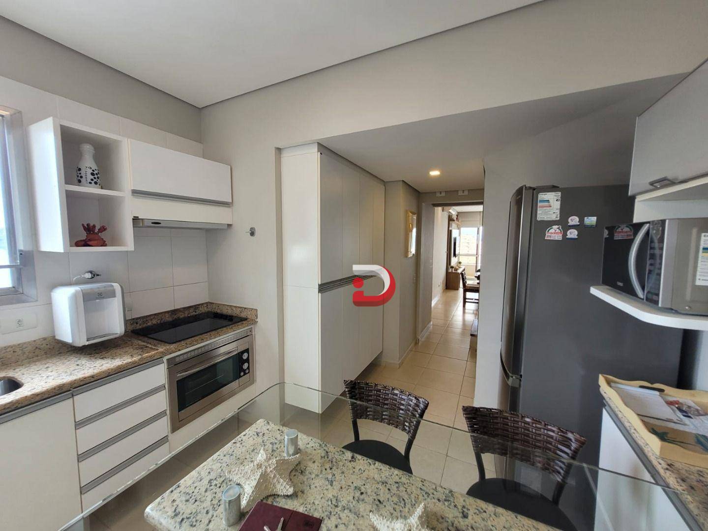 Cobertura à venda com 4 quartos, 210m² - Foto 9