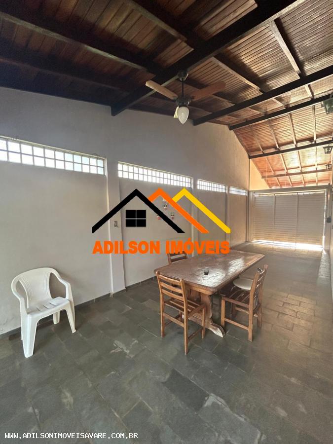 Casa para alugar com 3 quartos, 580m² - Foto 19
