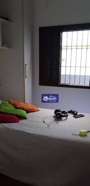 Sobrado à venda com 3 quartos, 102m² - Foto 18