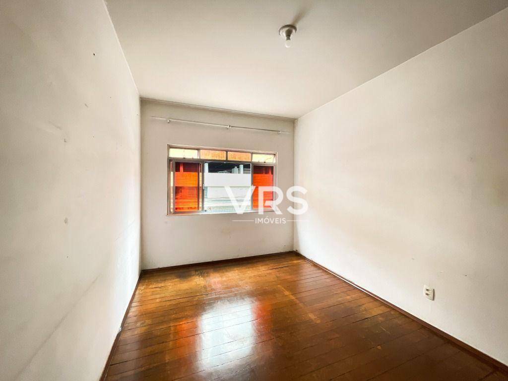 Apartamento à venda com 2 quartos, 79m² - Foto 6