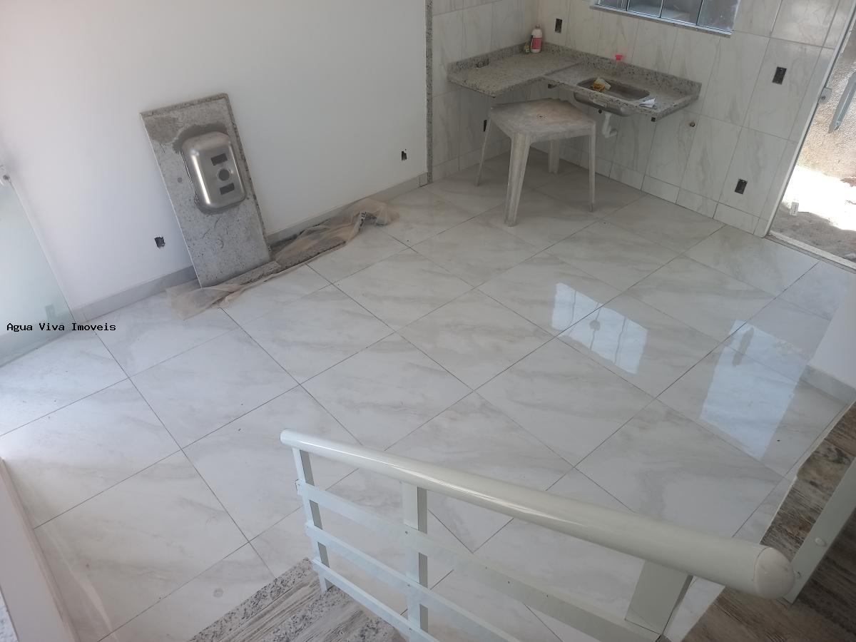 Casa à venda com 2 quartos, 100m² - Foto 11