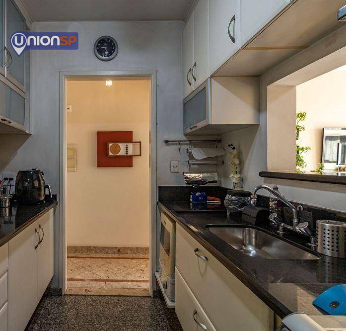 Apartamento à venda com 3 quartos, 70m² - Foto 16