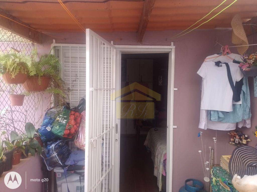 Casa à venda com 3 quartos, 80m² - Foto 10