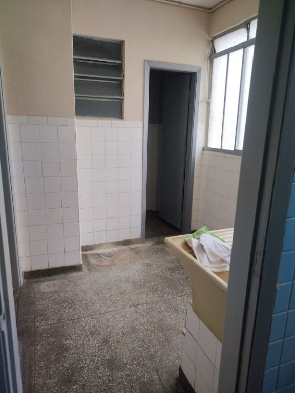 Apartamento à venda com 2 quartos, 124m² - Foto 4