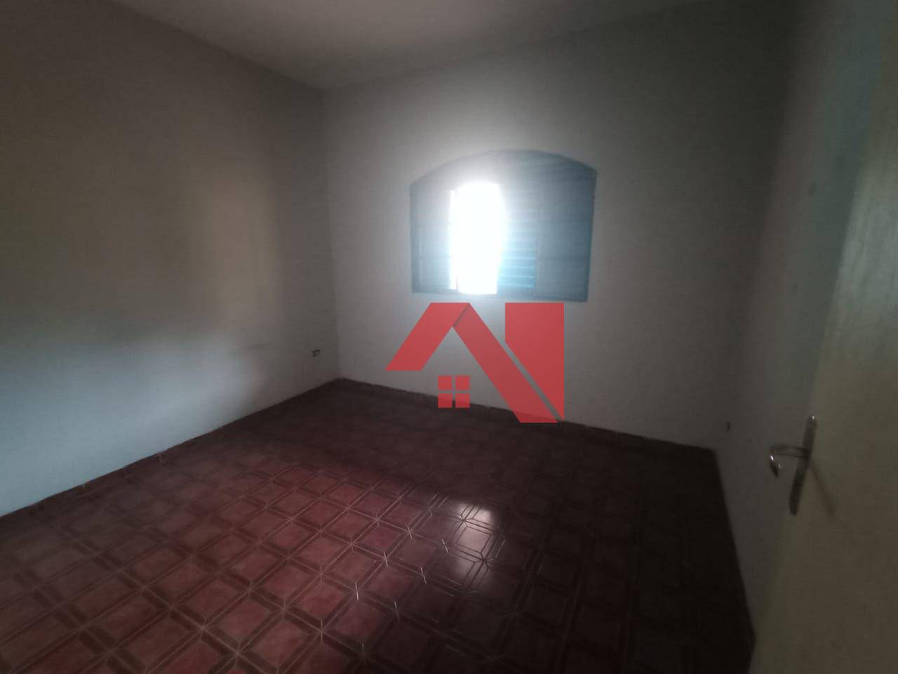 Casa para alugar com 2 quartos, 120m² - Foto 17